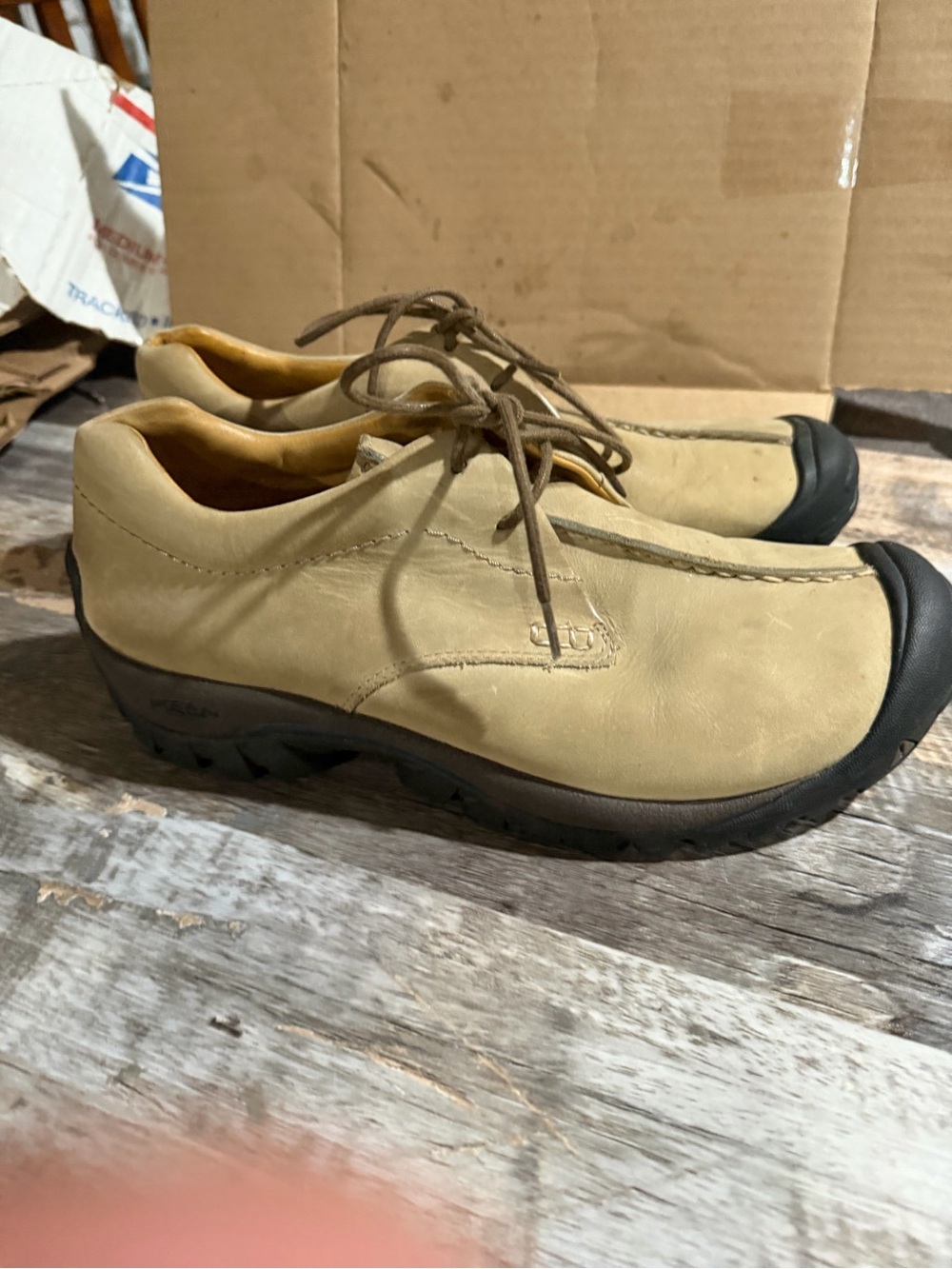 Keen Men's Beige/Tan Lace-Up Casual Athletic Shoes